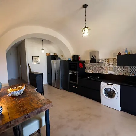 Maison De Maitre En Pierre De 1831 Avec Vue Sur La A Tatil Evi *