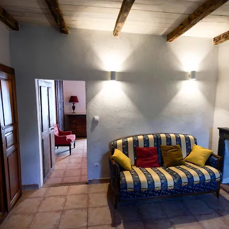 Сasa de vacaciones Maison De Maitre En Pierre De 1831 Avec Vue Sur La A *