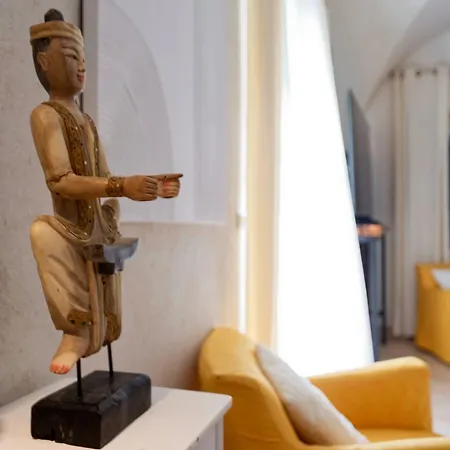 بيت للعطل Maison De Maitre En Pierre De 1831 Avec Vue Sur La A *