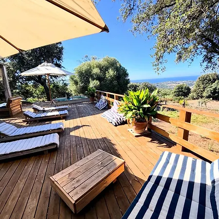 Maison De Maître En Pierre De 1831 Avec Vue Sur La à Hébergement de vacances