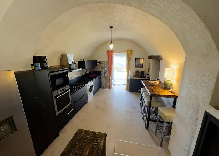 Maison De Maitre En Pierre De 1831 Avec Vue Sur La A בית נופש פורטיסיו