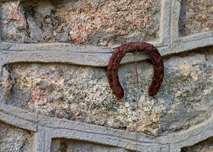 Maison De Maitre En Pierre De 1831 Avec Vue Sur La A *